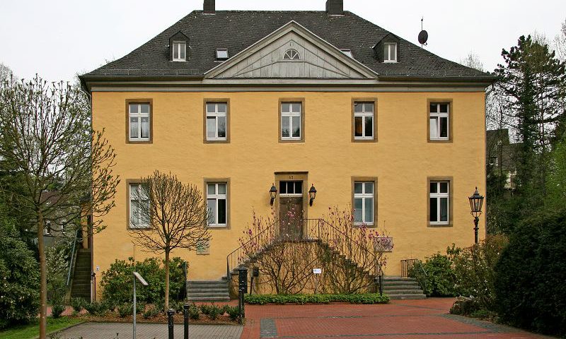 Haus Dahl und Grundbesitz HagenDahl.de
